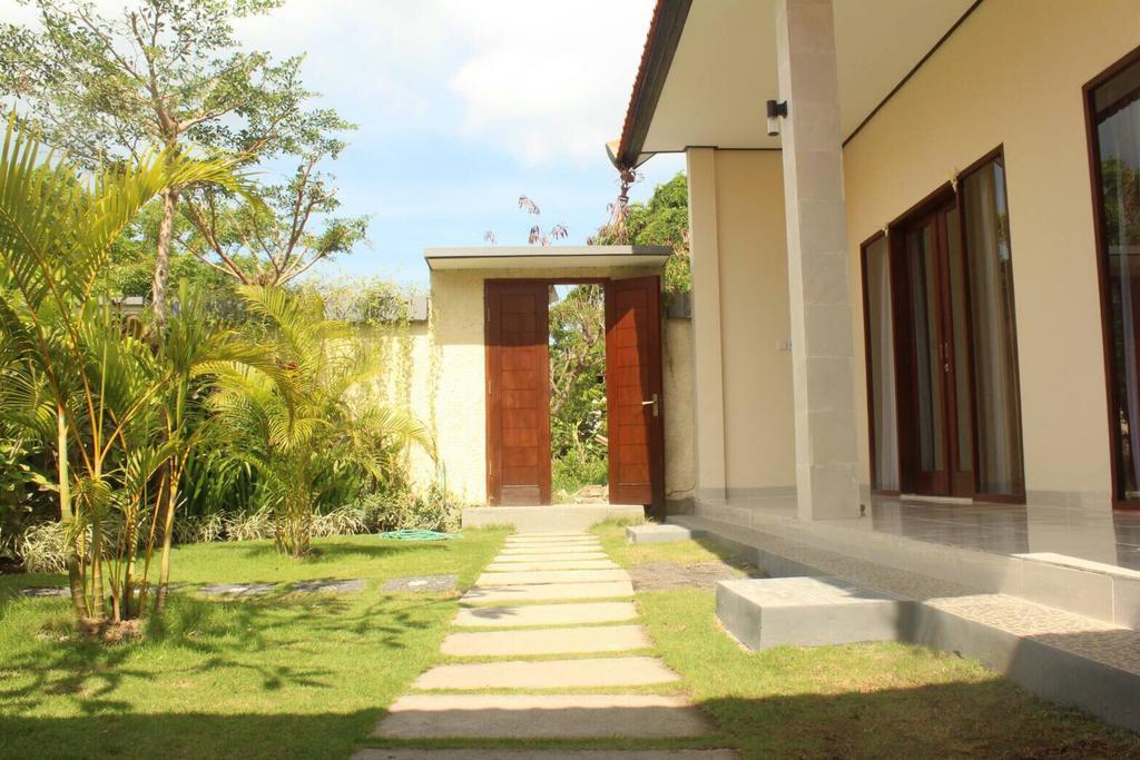 Purnama Guesthouse Canggu Exterior foto