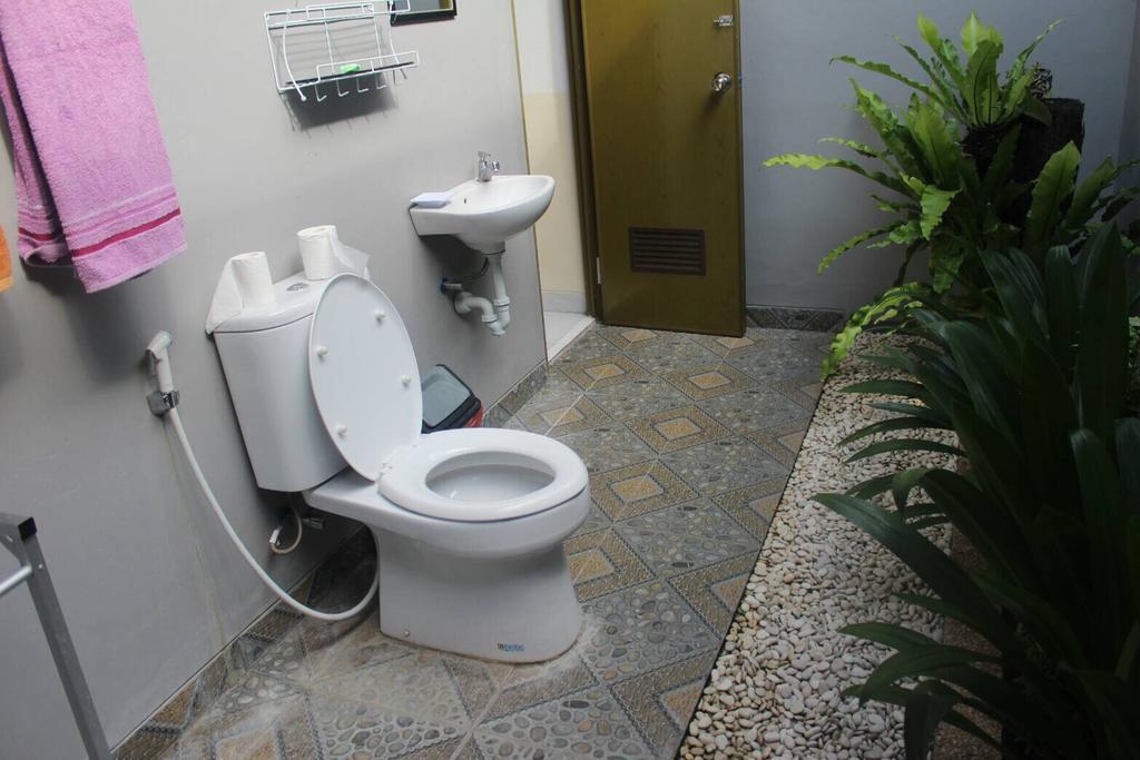 Purnama Guesthouse Canggu Exterior foto